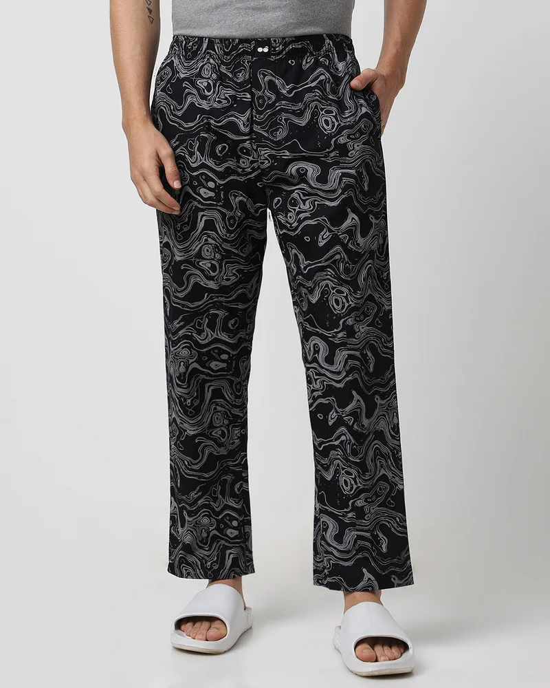 بيواكوف Men's Black All Over Printed Pyjamas